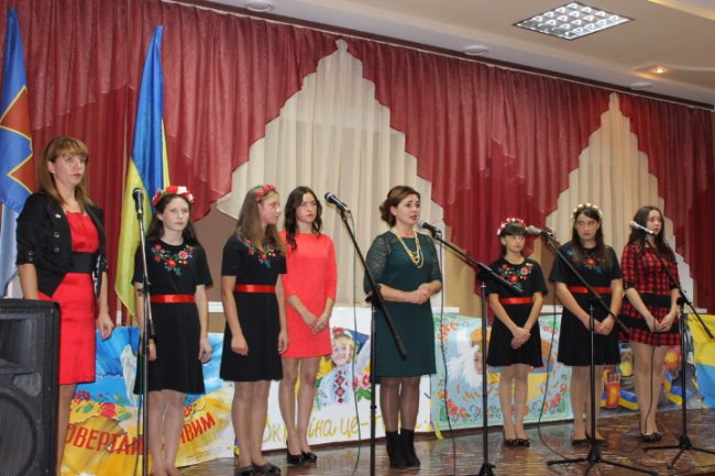 Волинські діти подарували нацгвардійцям власноруч написану ікону