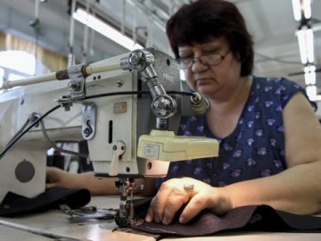 На Волині вже працює майже половина з евакуйованих підприємств