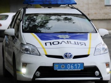 Небезпечні забавки з «лимонкою» та постійні «клієнти»: історії від копа з Луцька