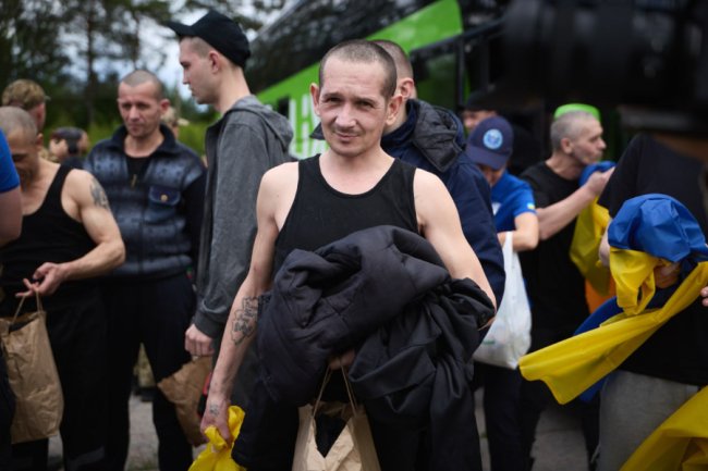 Наші повертаються додому: Україна та росія провели новий етап обміну полоненими