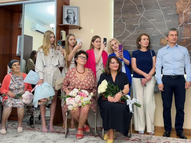 На Волині  військовий одружився з коханою: освідчився у Краматорську, а скріпили союз – у Ковелі