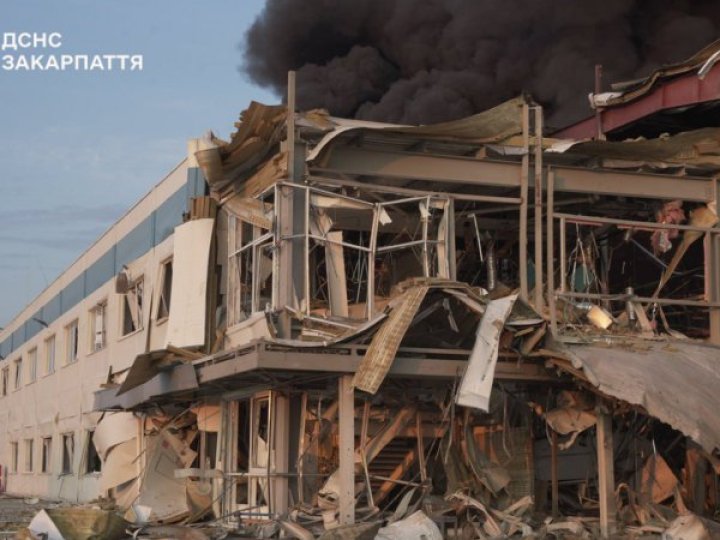 Трамп заявив, що «незадоволений» російською атакою на американський завод у Мукачеві