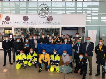 Допомагали у боротьбі з Covid-19: з Італії повертаються українські лікарі, серед яких – троє волинян. ФОТО