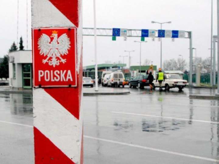 Прикордонник з Волині «допоміг» 24 чоловікам виїхати до Польщі