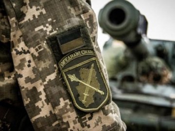 На Сході підірвався автомобіль з українськими військовими: є загиблий та поранені