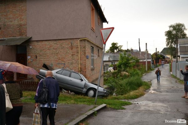 У Луцьку – потрійна ДТП. ФОТО