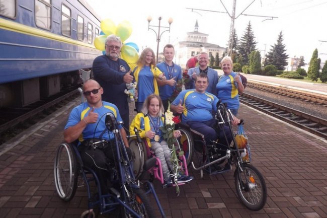 У Ковелі зустріли чемпіонів світу з пара-пауерліфтингу. ФОТО