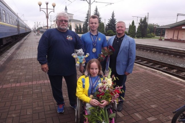У Ковелі зустріли чемпіонів світу з пара-пауерліфтингу. ФОТО