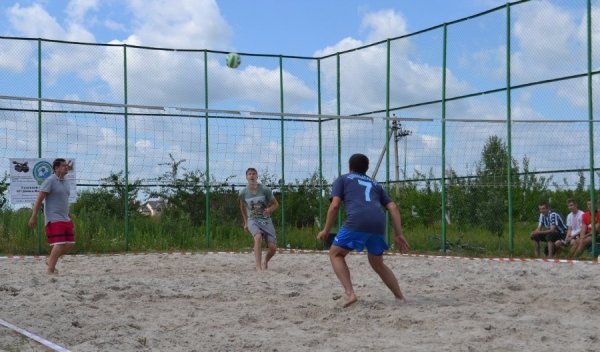 Волинські «енергетики» перемогли у чемпіонаті з оригінального виду спорту - волейфуту 