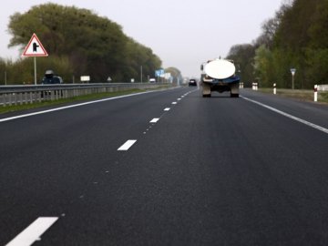 На трасі Львів-Луцьк триває ремонт