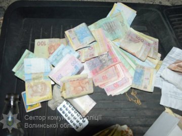 На Волині злодійки обчистили будинок пенсіонерки