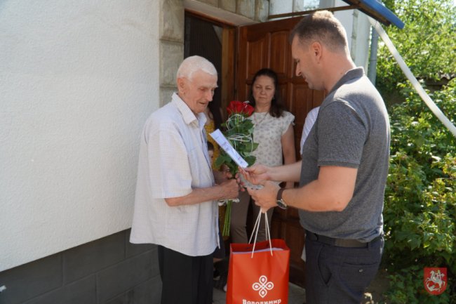 Житель Володимира відсвяткував 100-річчя. ФОТО