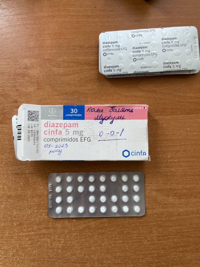 На Волині більш як три сотні наркотичних таблеток знайшли у посилці, яку везли за кордон