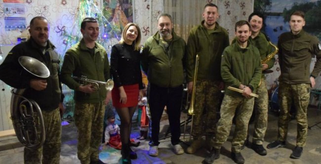 «Їхні подвиги ляжуть в основу книг та фільмів»: воїни волинської князівської бригади отримали нагороди і подарунки