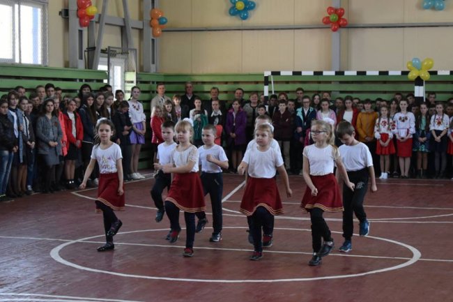 У сільській школі на Волині відкрили відремонтований спортзал за 7 мільйонів. ФОТО