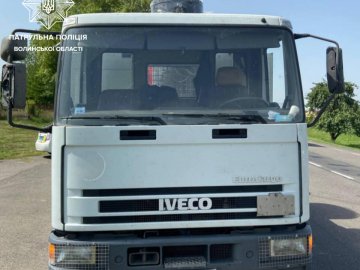 На Волині водій вантажівки пропонував поліції хабар