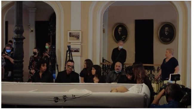 У Києві прощаються з легендарним Григорієм Чапкісом. ФОТО