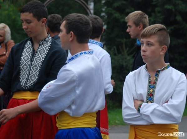 У Луцьку з'їли тисячу порцій вареників. ФОТО