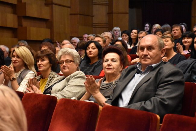 У Луцьку привітали педагогів з професійним святом 