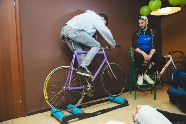 «Велопосиденьки» в луцькій кав'ярні. ФОТО