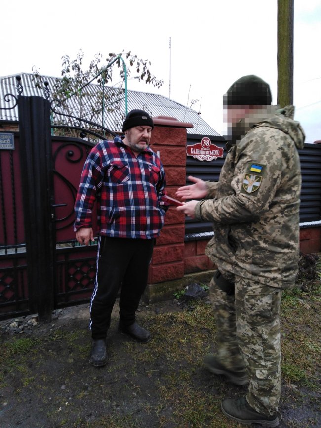 Рідні загиблих на війні Героїв з Волині отримали нагороди