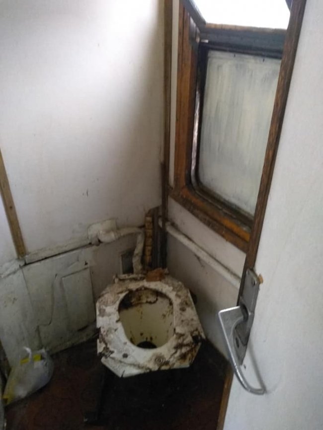 В мережі показали жахливі умови потяга «Ковель-Заболоття». ФОТО