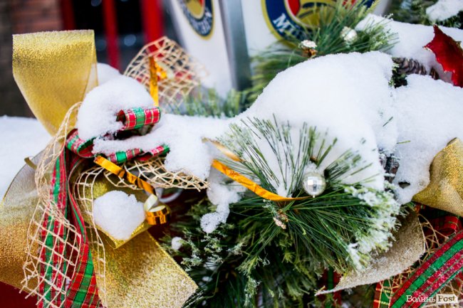 Луцьк – у кришталевій паморозі: казкові світлини різдвяного ранку. ФОТО