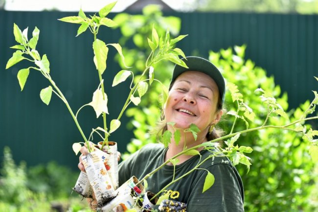 Як у луцькому зоопарку особливі дітки город садили. ФОТО