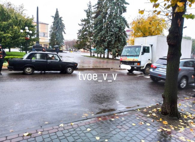 На Волині авто збило жінку на «зебрі»