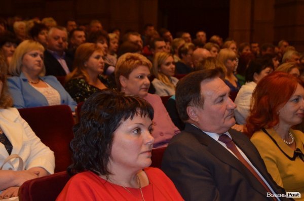 У Луцьку привітали освітян із їхнім професійним святом. ФОТО