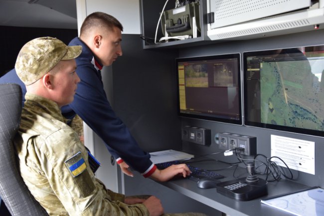 Луцький прикордонний загін придбав техніку, яка долає водні перешкоди та пересувається по бездоріжжю. ФОТО