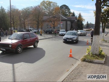 Аварія на Волині: зіткнулись три автівки. ФОТО