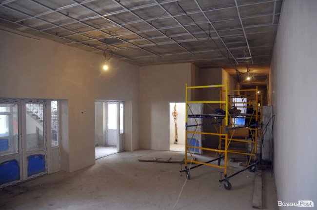 Луцька міськрада досі не перерахувала кошти на школу №27