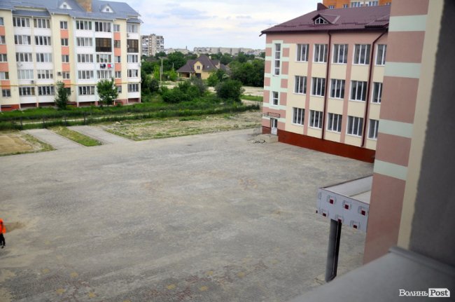 Луцька міськрада досі не перерахувала кошти на школу №27