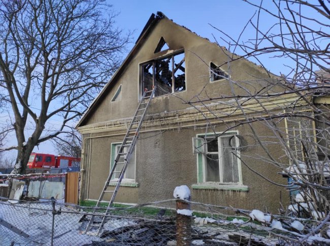 У родини воїна УПА на Волині згорів будинок: небайдужих просять допомогти відновити оселю