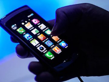 Поліція зловила 18-річного лучанина, який крав у перехожих телефони