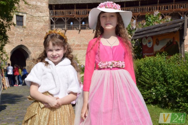 «Волинська княжна»: кому дістався титул та корона. ФОТО