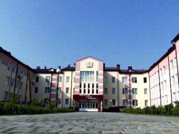 Обіцяють, що басейн у луцькій школі  запрацює «з дня на день»