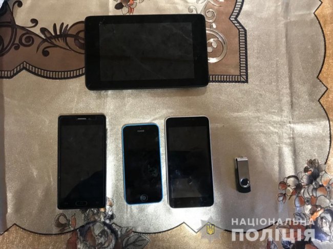 Волинянин незаконно отримував паспортні дані громадян та збував їх в інтернеті шахраям