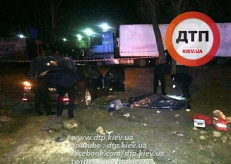 У Києві поліцейські відкрили вогонь по авто-порушнику, загинув пасажир. ФОТО