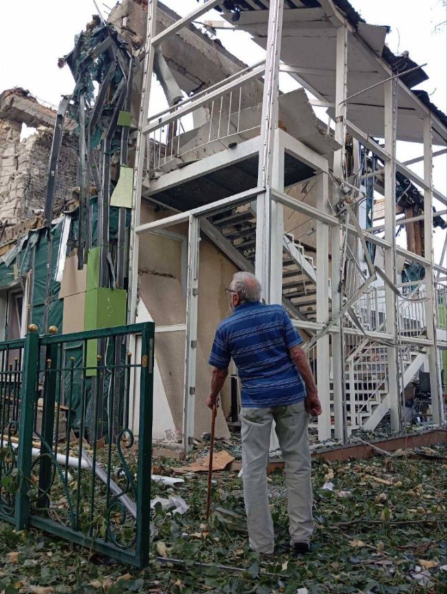 Обстріл Одеси: показали наслідки нічної російської атаки. ФОТО