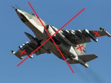 Над Херсонщиною ЗСУ збили російський літак Су-25