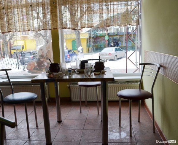 Бабуся піцерій. Смачного Луцька!  