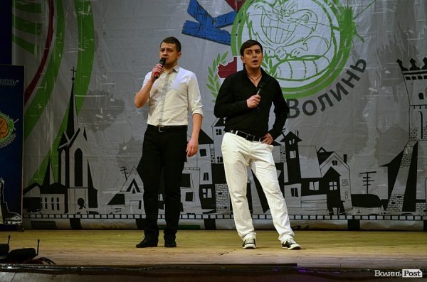 Публіка адекватна, бо не голосувала за Партію регіонів, - КВН у Луцьку. ФОТО