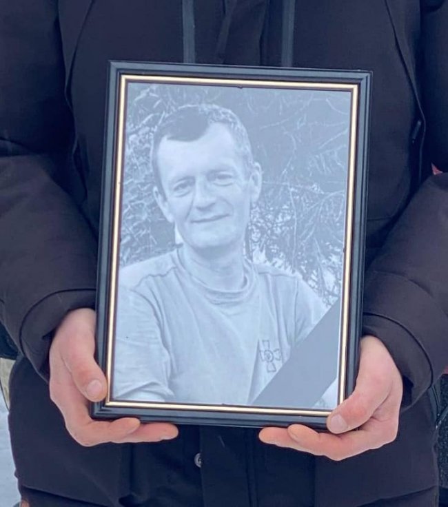 Поблизу Луцька провели в останню путь Героя Олександра Свінцицького