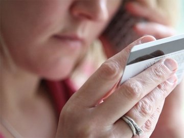 Волинянка переказала шахраям «з банку» 16 тисяч гривень