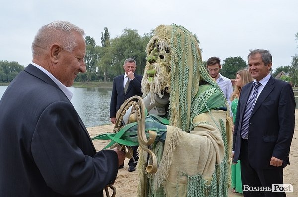 У Луцьку завершують реконструкцію Теремнівських ставків. ФОТО