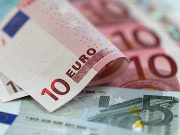 Курс валют у Луцьку на 30 жовтня
