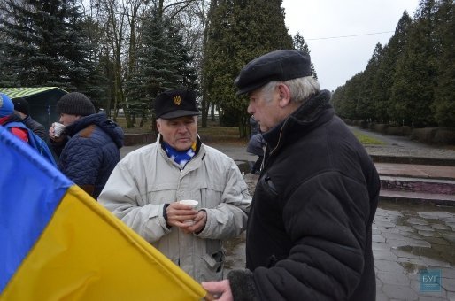 На Волині дорослі і діти обливались водою на допомогу бійцям. ФОТО