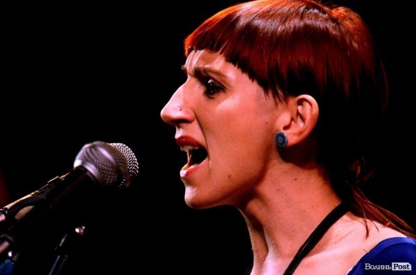 Польський джазовий гурт заспівав у Луцьку колядки.ФОТО